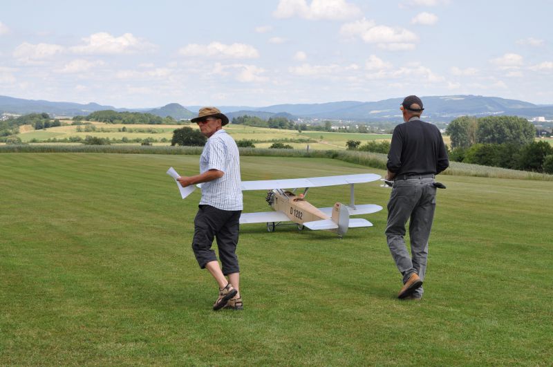 cache/pics/2011_Scale/038.JPG